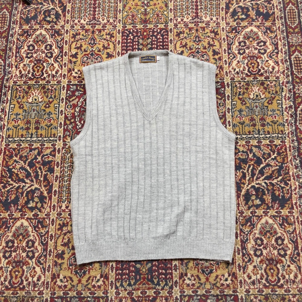 VTG 80s 90s Comfort Knits Mens Gray V Neck Ribbed Sweater Vest Large Made in USA